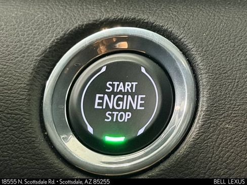 Used 2023 Cadillac Escalade ESV Premium Luxury w/ LPO, Floor Liner Package AWD/4WD image 32