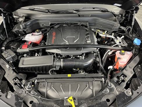 Used 2025 Alfa Romeo Stelvio Sprint w/ Veloce Package image 49