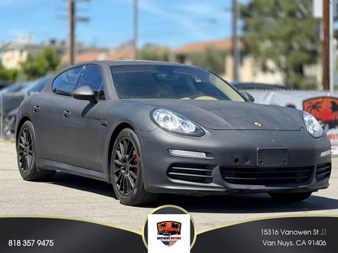 Used 2014 Porsche Panamera image 1