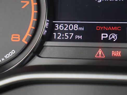 Used 2022 Audi Q5 2.0T Premium w/ Convenience Package image 39