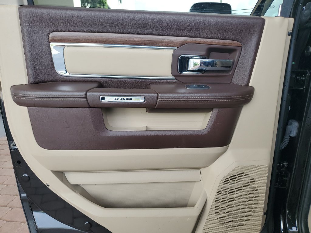 Used 2018 RAM 3500 Laramie AWD/4WD image 13