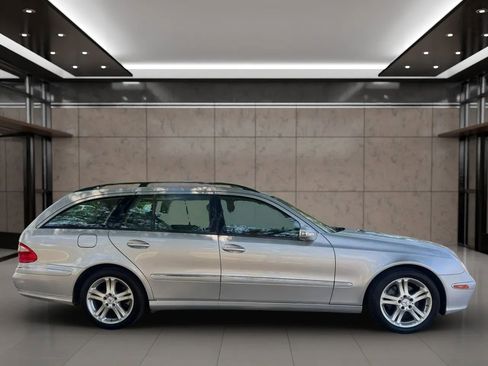 Used 2006 Mercedes-Benz E 350 4MATIC Wagon image 7