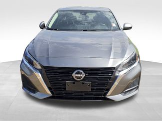 Used 2023 Nissan Altima 2.5 SL FWD video 3