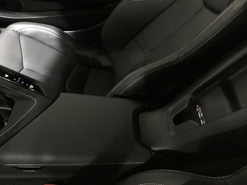 Used 2025 Chevrolet Corvette Stingray Preferred Cpe w/ Z51 Performance Package RWD image 24