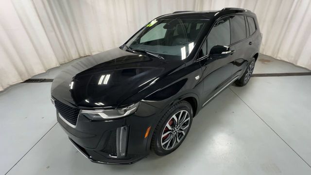 Used 2023 Cadillac XT6 Sport AWD/4WD image 4