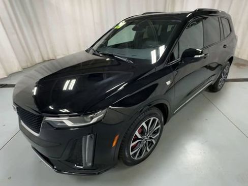 Used 2023 Cadillac XT6 Sport AWD/4WD image 4