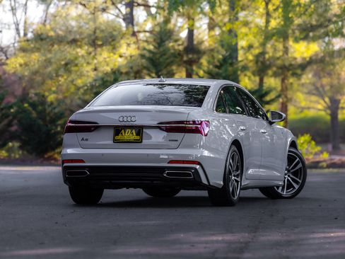 Used 2019 Audi A6 3.0T Premium Plus w/ Premium Plus Package AWD/4WD image 4