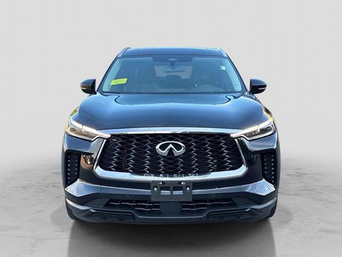 Used 2023 INFINITI QX60 Luxe w/ Vision Package AWD/4WD image 2