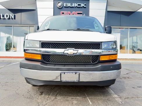 Used 2023 Chevrolet Express 2500 w/ Driver Convenience Package image 4
