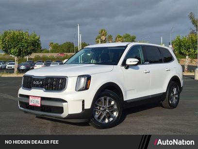Used 2023 Kia Telluride LX