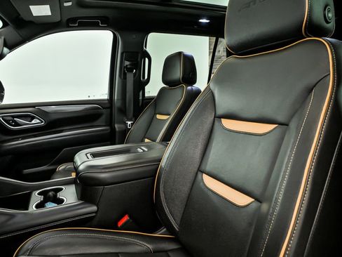 Used 2022 GMC Yukon AT4 AWD/4WD image 14