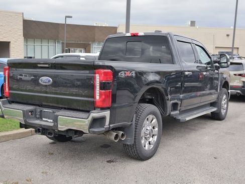 Used 2023 Ford F250 Lariat w/ Chrome Package AWD/4WD image 4