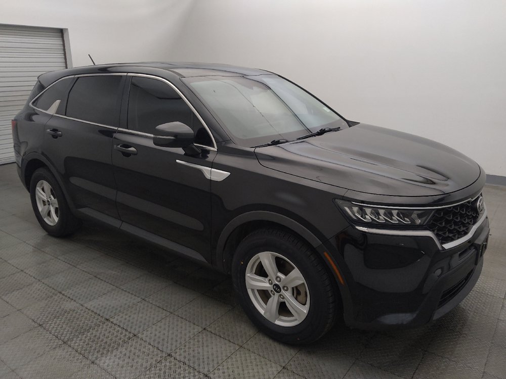 Used 2021 Kia Sorento LX FWD image 11