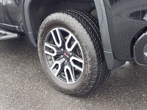 Certified 2023 GMC Sierra 1500 AT4 w/ AT4 Preferred Package image 11