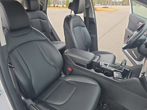 Used 2024 Kia Sportage EX image 10