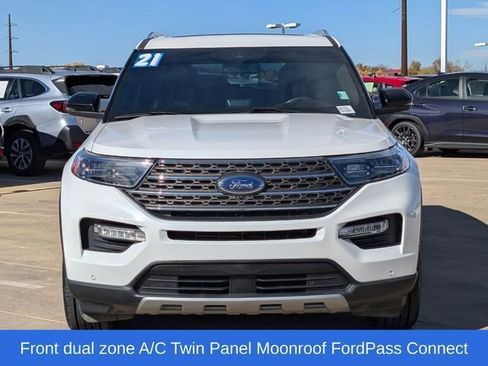 Used 2021 Ford Explorer King Ranch w/ Premium Technology Package image 6