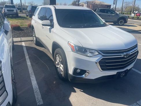 Used 2019 Chevrolet Traverse LT image 5