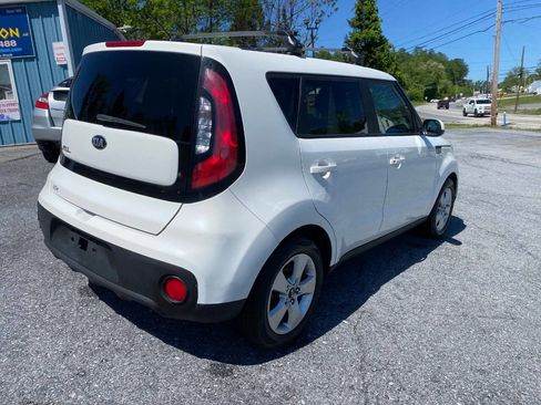 Used 2017 Kia Soul image 6