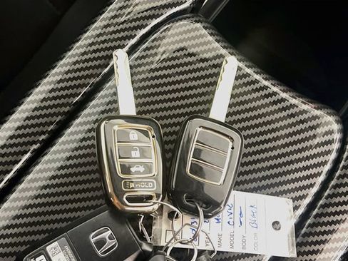 Used 2017 Honda Civic LX image 33