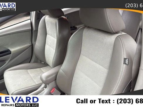 Used 2013 Honda Insight EX image 24