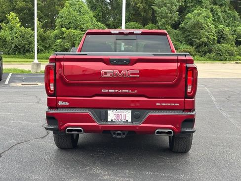 Used 2023 GMC Sierra 1500 Denali w/ Technology Package AWD/4WD image 4