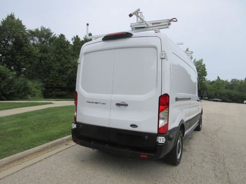 Used 2019 Ford Transit 250 148 Medium Roof RWD image 11