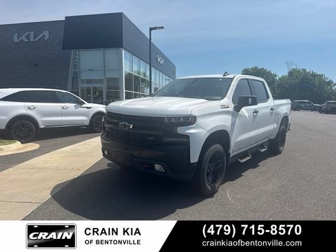 Used 2020 Chevrolet Silverado 1500 LT Trail Boss AWD/4WD image 5