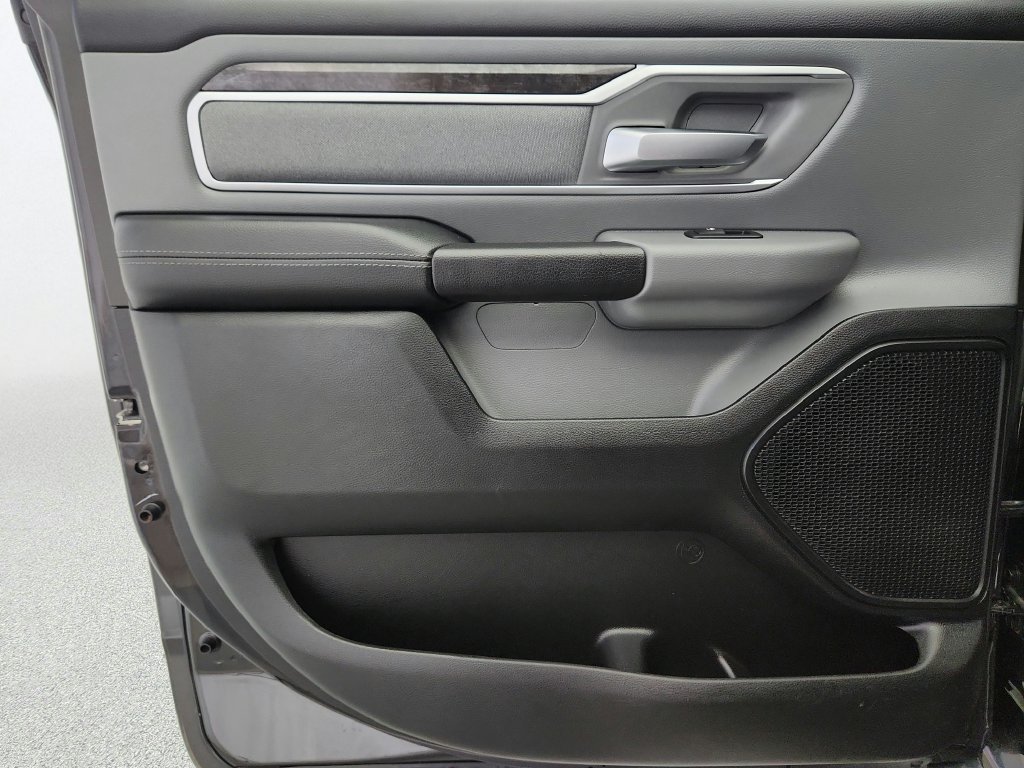 Used 2020 RAM 1500 Big Horn AWD/4WD image 25