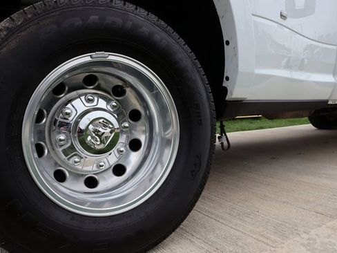 Used 2025 RAM 3500 Limited w/ Max Tow Package image 44