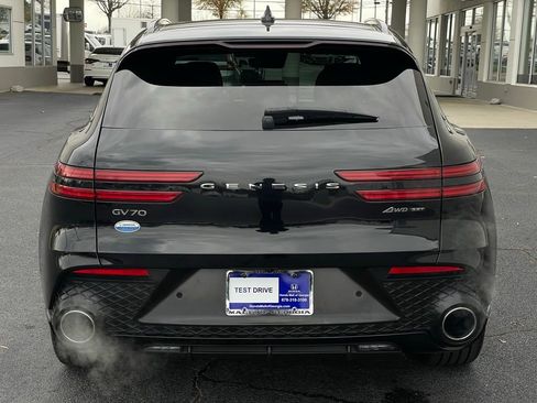 Used 2023 Genesis GV70 3.5T Sport w/ Sport Prestige Package image 5