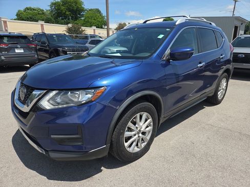 Used 2020 Nissan Rogue SV FWD image 10