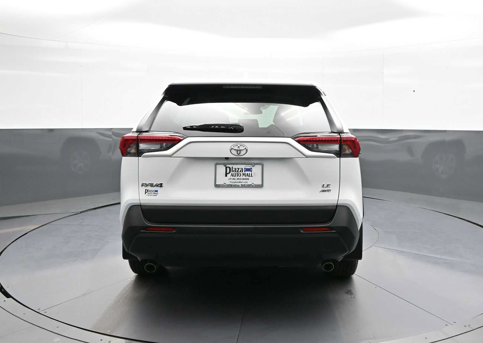 Certified 2023 Toyota RAV4 LE AWD/4WD image 7