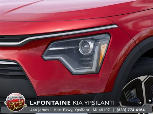 New 2025 Kia Niro EX image 10
