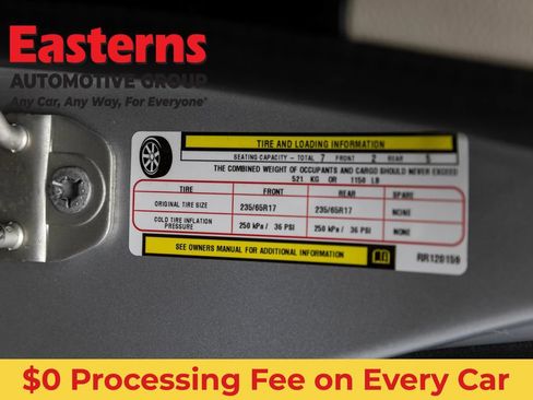 Used 2024 Chrysler Pacifica Touring-L FWD image 36