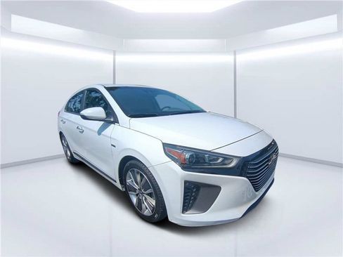 Used 2019 Hyundai Ioniq Limited FWD image 1