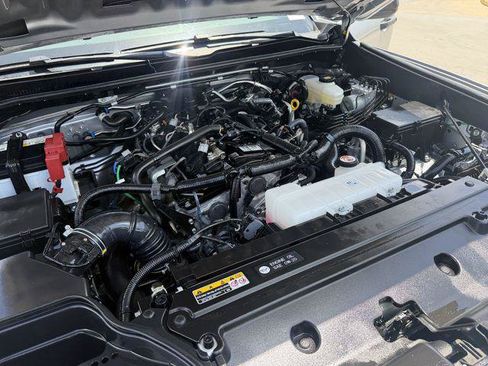 Certified 2025 Toyota 4Runner SR5 RWD image 24