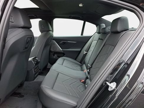 New 2027 BMW i5 xDrive40 w/ M Sport Package AWD/4WD image 9
