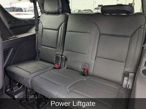 Used 2021 GMC Yukon Denali w/ Denali Premium Package image 17