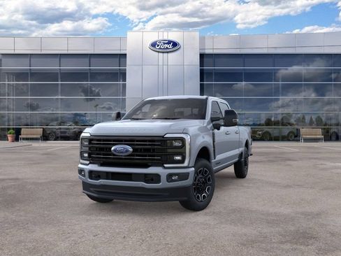 New 2026 Ford F250 Platinum w/ FX4 Off-Road Package AWD/4WD image 2