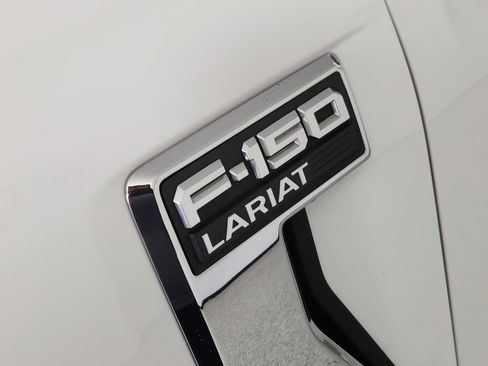 Used 2021 Ford F150 Lariat w/ Equipment Group 501A Mid AWD/4WD image 12