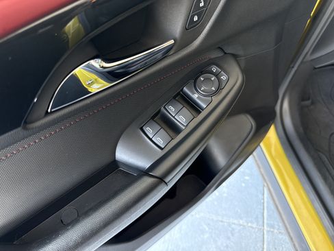 Used 2025 Chevrolet TrailBlazer RS w/ Driver Confidence Package FWD image 14