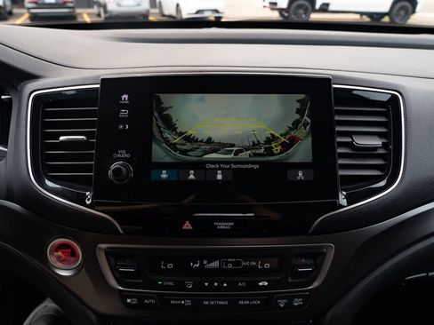 Used 2022 Honda Pilot EX-L image 16