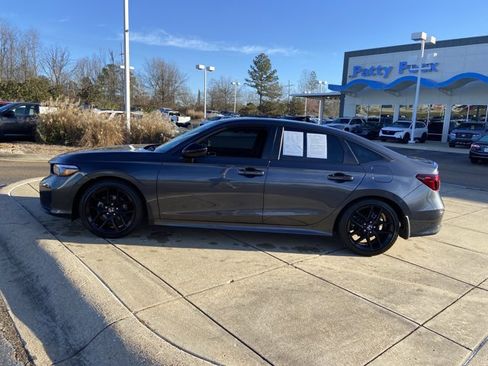 Used 2025 Honda Civic Sport image 6