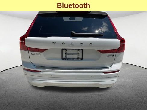 Used 2023 Volvo XC60 B5 Core AWD/4WD image 11