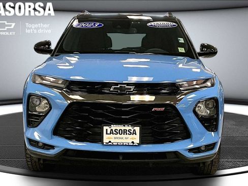 Certified 2023 Chevrolet TrailBlazer RS w/ Convenience Package AWD/4WD image 3