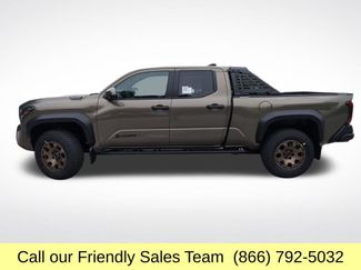 New 2026 Toyota Tacoma 4x4 Double Cab Hybrid video 2