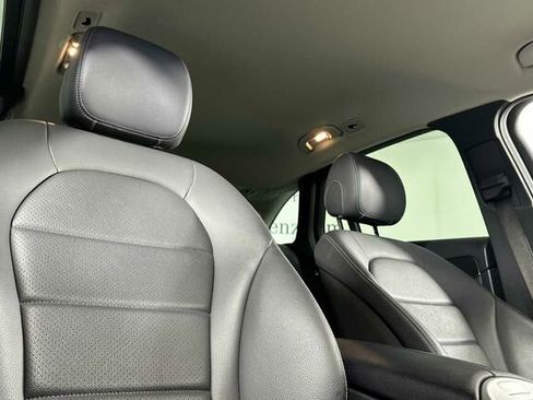 Certified 2022 Mercedes-Benz GLC 300 4MATIC image 19