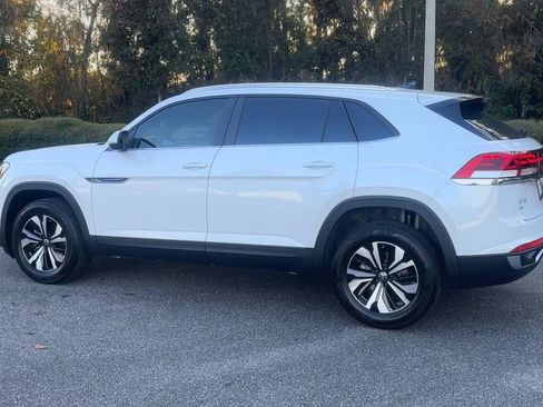 New 2026 Volkswagen Atlas Cross Sport SE image 6