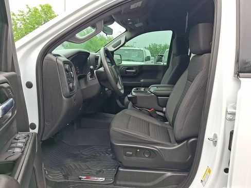 Used 2022 Chevrolet Silverado 1500 Custom Trail Boss AWD/4WD image 18