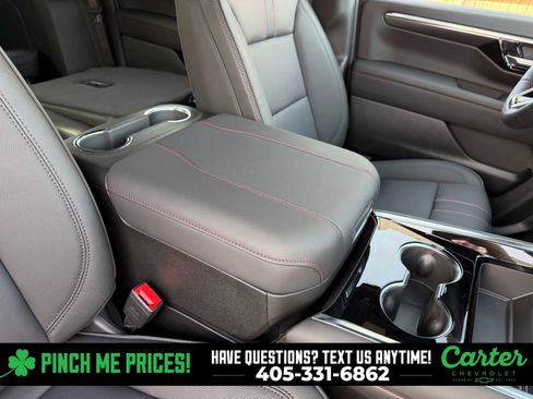 New 2026 Chevrolet Suburban RST w/ RST Capability Package image 30